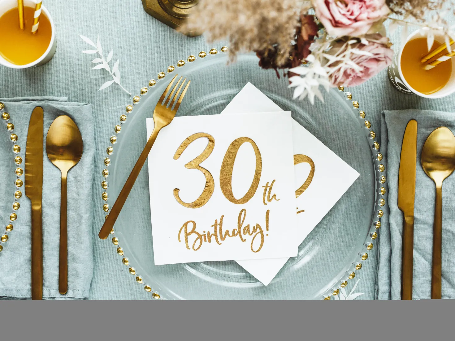 Happy Birthday 30 valkoinen suuri lautasliina 20 kpl/pkt