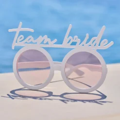 Hupilasit Team Bride