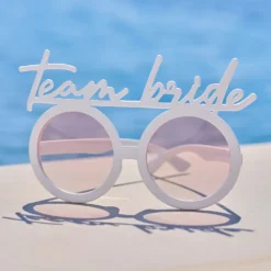 Hupilasit Team Bride