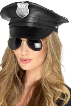 Poliisihattu, nahkajäljitelmä