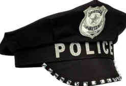 Poliisihattu timanttikoristein