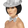 Popparin hattu, hopea