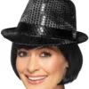 Popparin hattu, musta