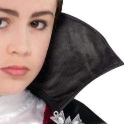 Vampyyri lasten; paita, kiinnitetty liivi ja viitta 128-134